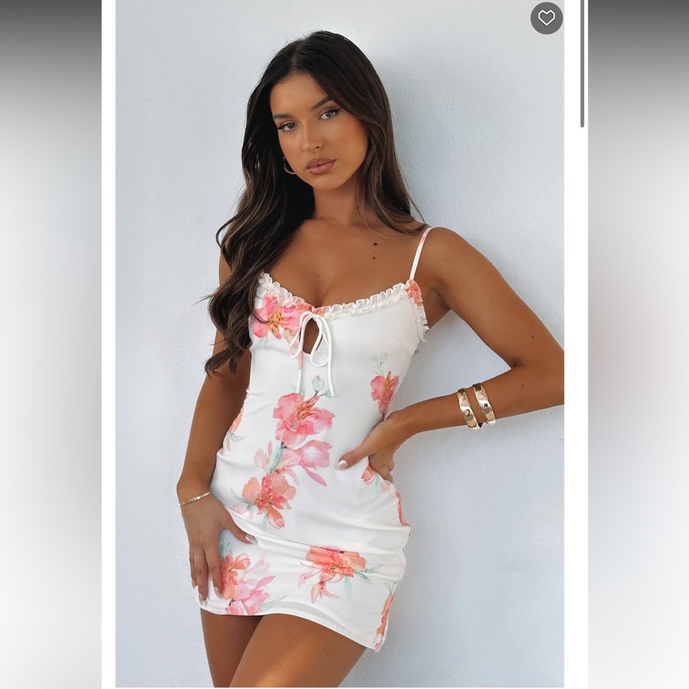 White Fox- That One Friend Mini Dress- Cream with Peachy Bloom